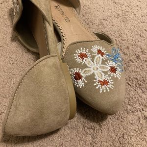 ⭐️5/$25 Ballet flats